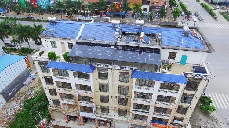 還在裝傳統(tǒng)陽光房？太傻了！如今大家都裝這個(gè)，美觀、環(huán)保還能賺錢！