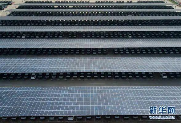 國務(wù)院正式發(fā)布《新能源汽車產(chǎn)業(yè)發(fā)展規(guī)劃》，鼓勵(lì)光伏車棚建設(shè)！