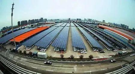 國務(wù)院正式發(fā)布《新能源汽車產(chǎn)業(yè)發(fā)展規(guī)劃》，鼓勵(lì)光伏車棚建設(shè)！